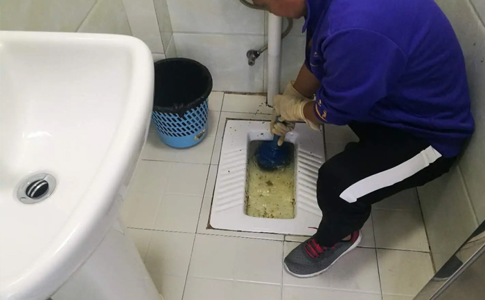 临高疏通蹲坑